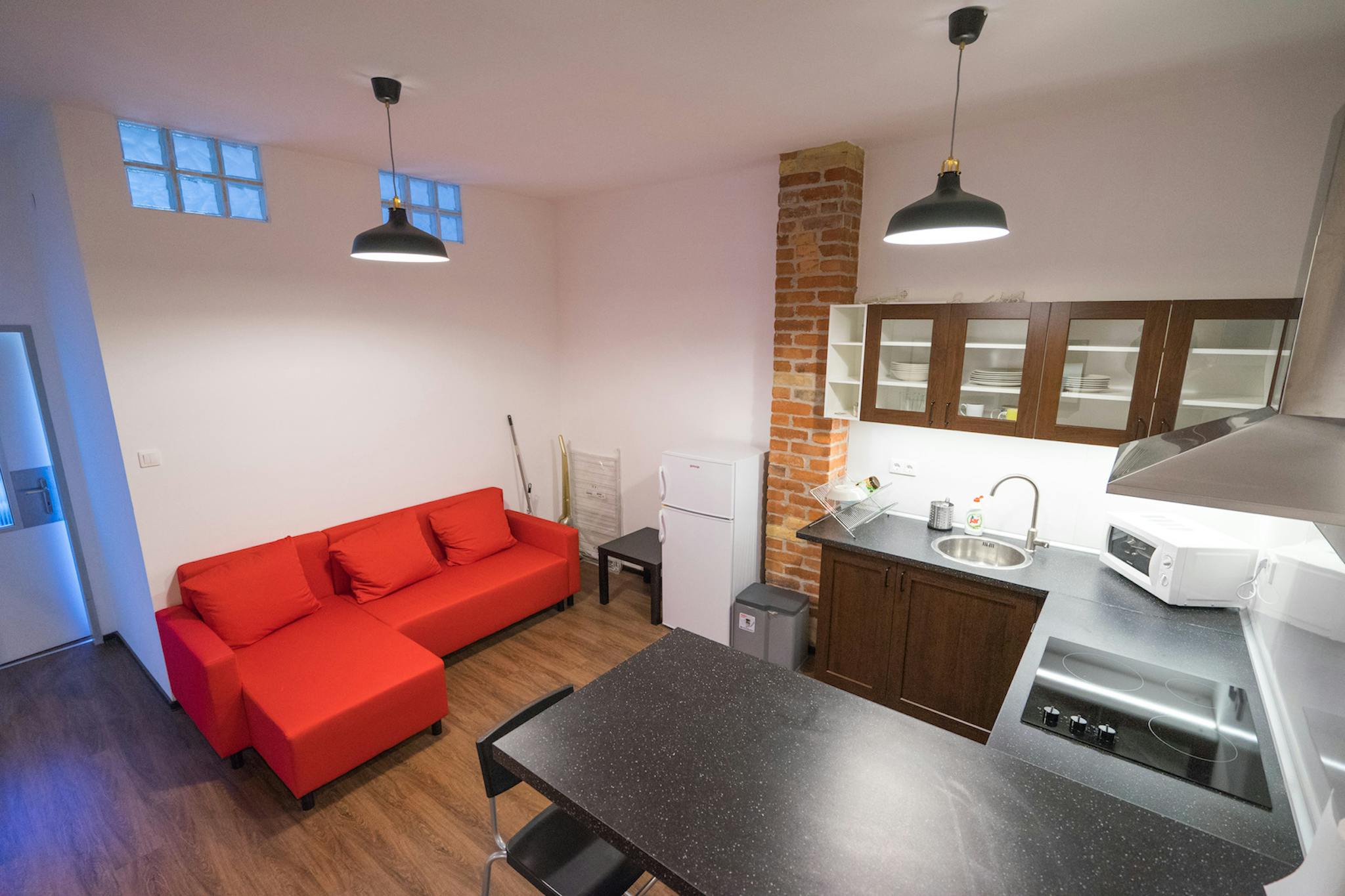 Közraktár utca, Budapest preview