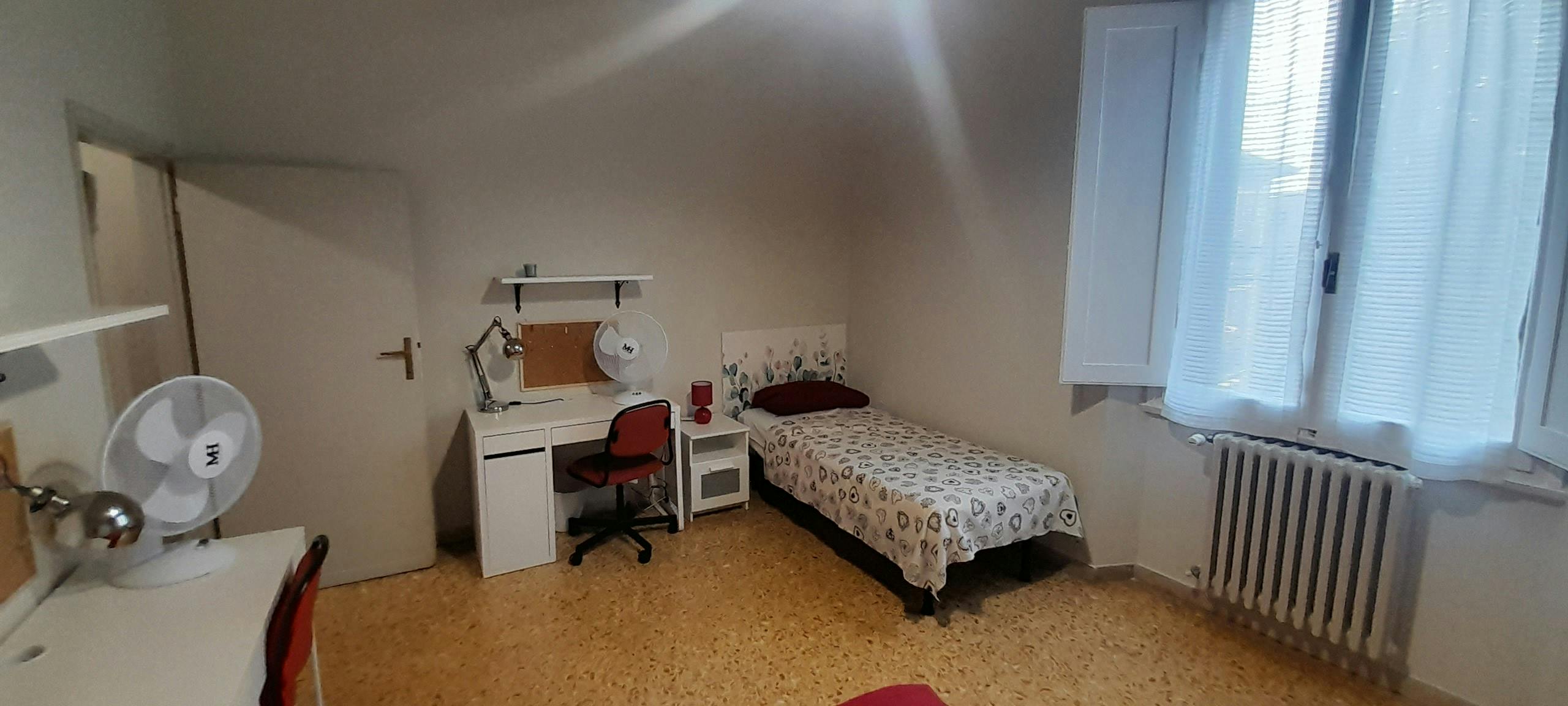 Chambre partagée à louer pour 440 €/mois à Florence, Via Paolo Toscanelli