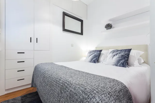2-Bedroom Apartment in Calle del Monte Esquinza, Madrid (1544150) room image 40