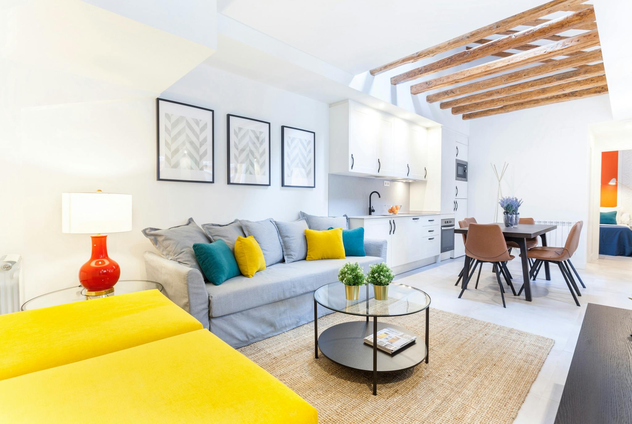 Calle de la Cabeza, Madrid preview