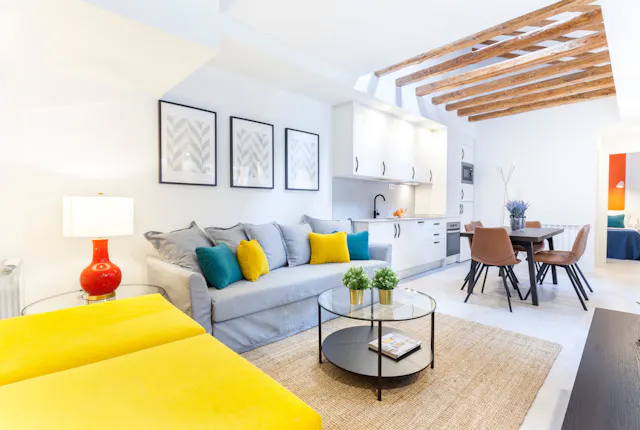 3-Bedroom Apartment in Calle de la Cabeza, Madrid (1544170) room image 1