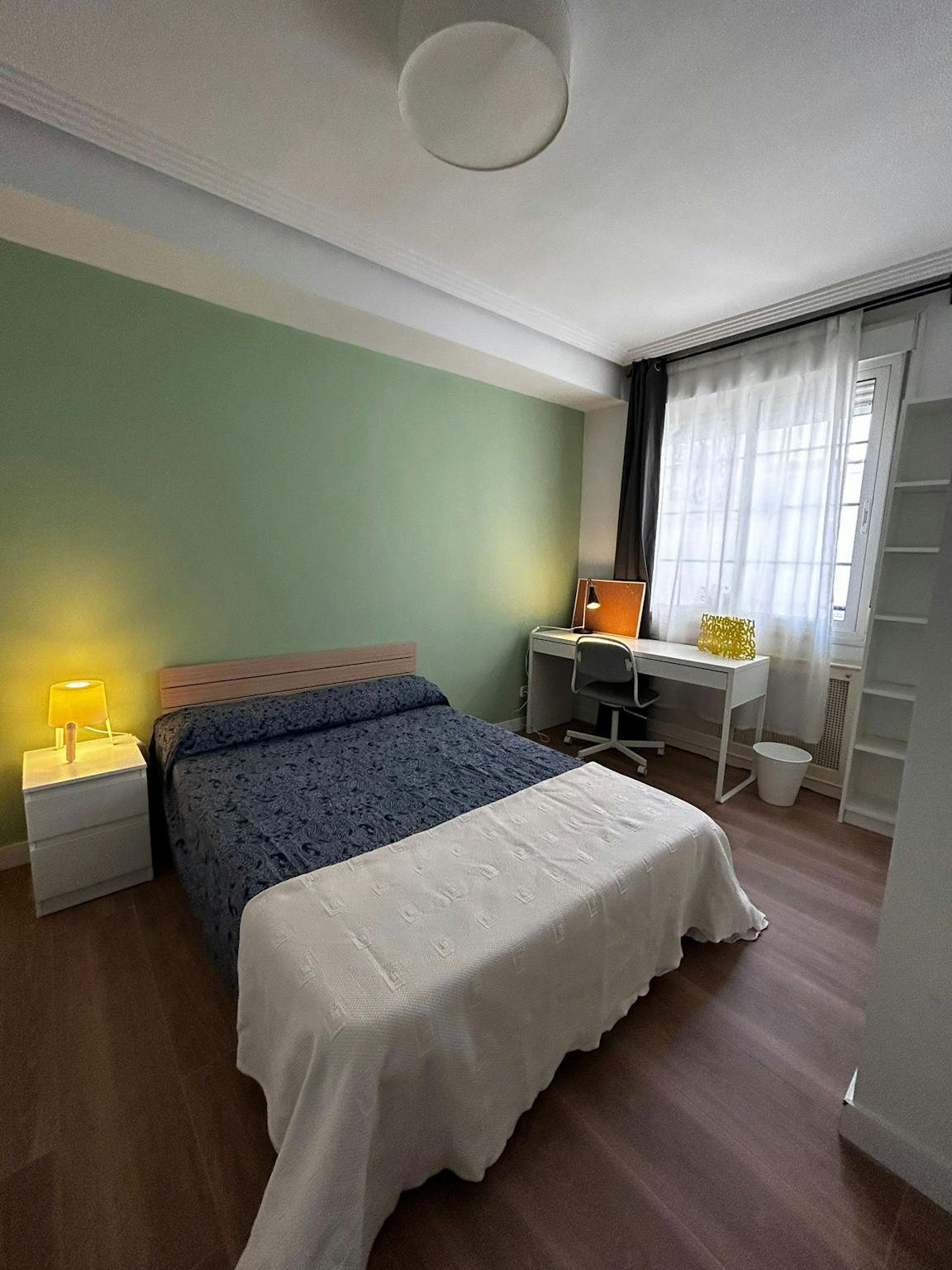 Calle Roma, Madrid preview