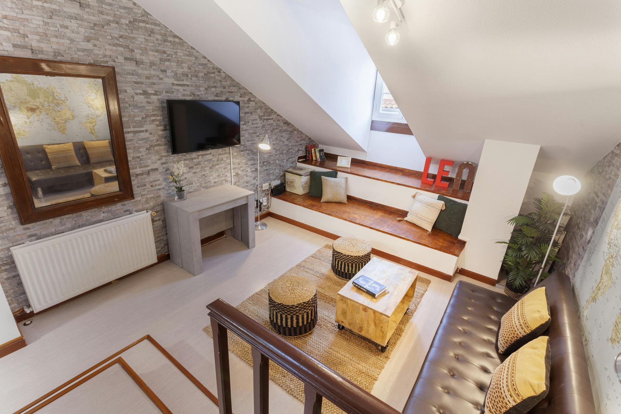 Calle Jesús del Valle, Madrid preview