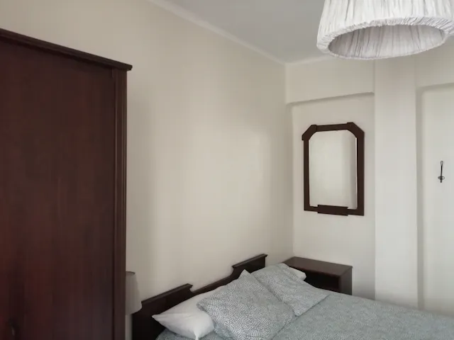Private room in Calle de Julián Gayarre, Pamplona (1544228) room image 2