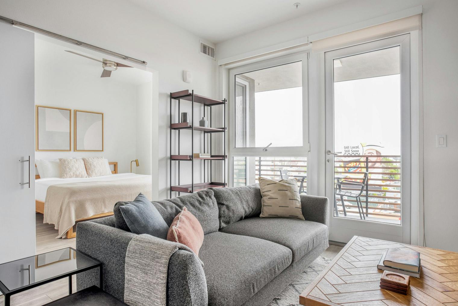 Appartement te huur voor $5,076 per maand in Santa Monica, Wilshire Boulevard