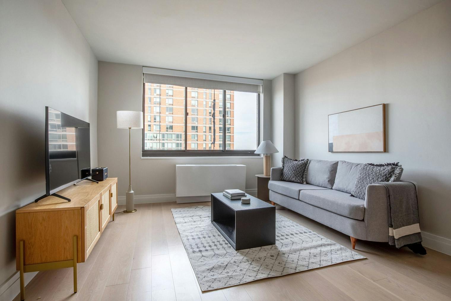 Apartment for rent for $7,577 per month in New York City, East 95th Street