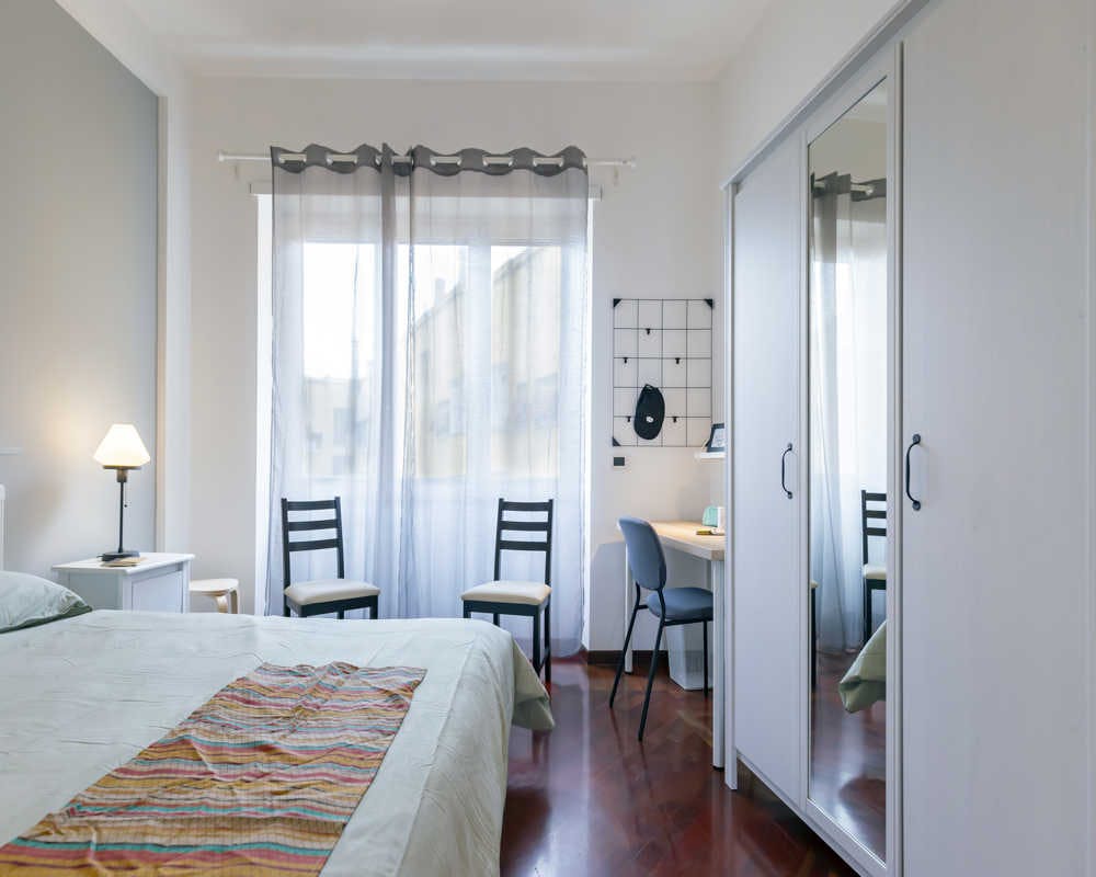 Private room in Piazzale Gregorio VII, Rome (1544456) ROOM