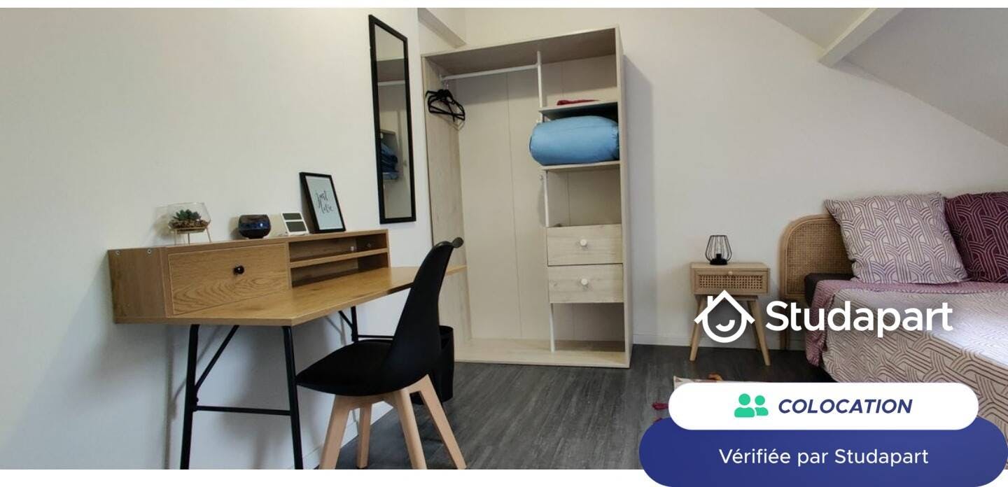 Private room for rent for €400 per month in Tourcoing, Rue de la Croix Rouge