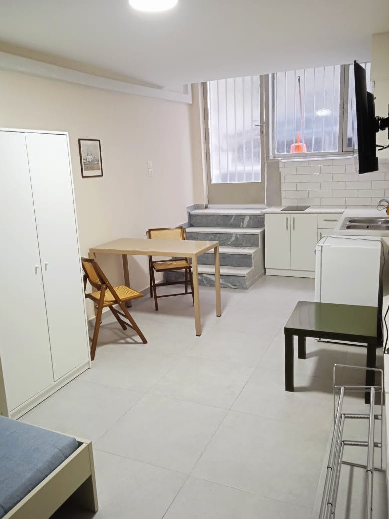 Garsonieră de închiriat pentru 400 EUR pe lună în Athens, Pergamou