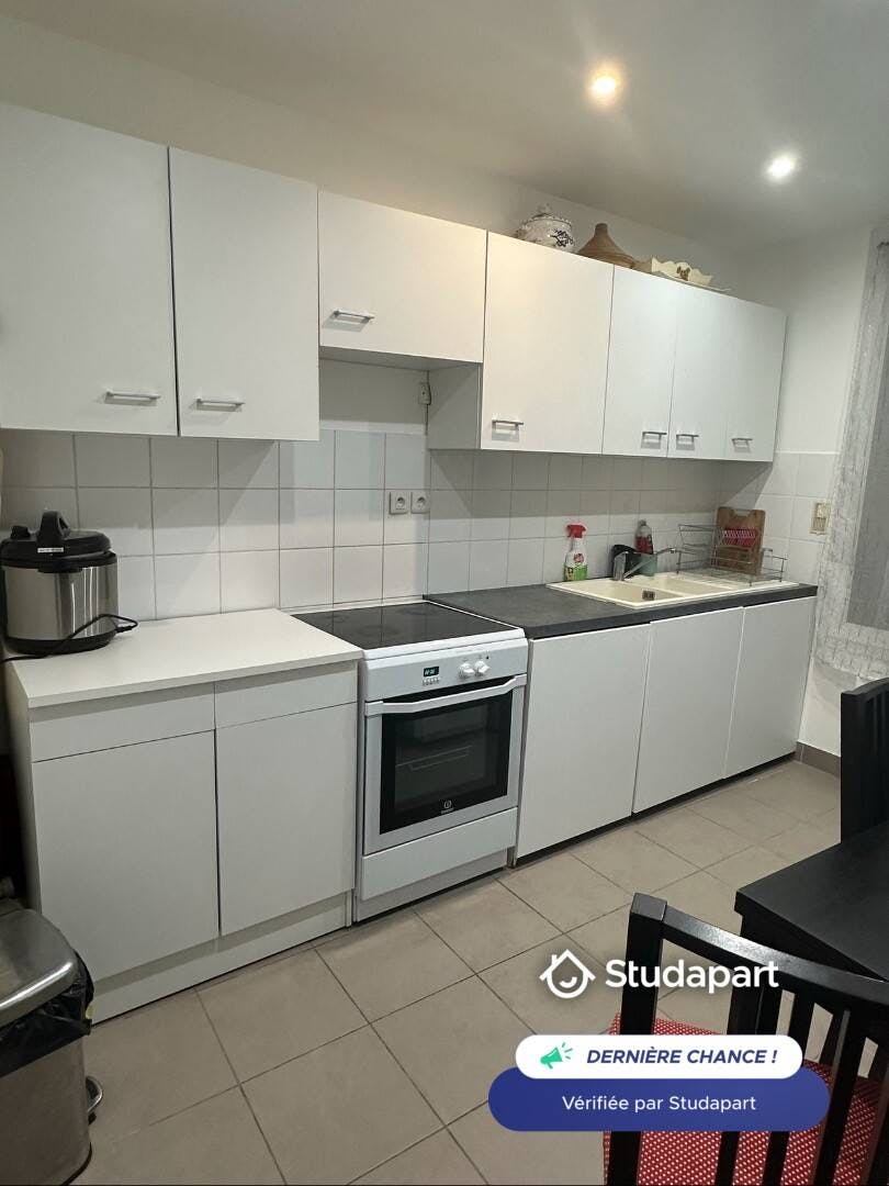 Apartment for rent on Rue Salvador Allende, Malakoff