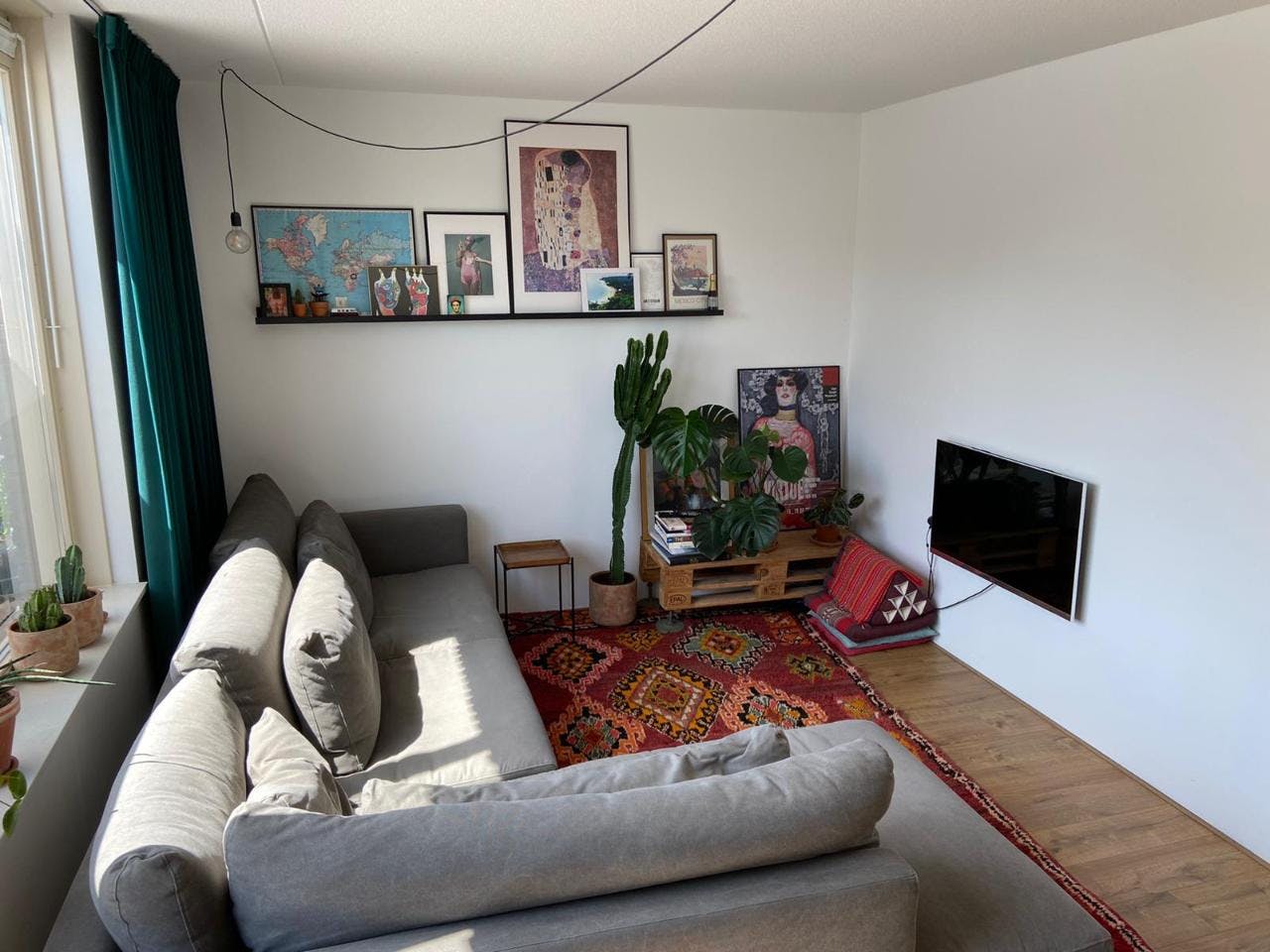 preview gallery tile