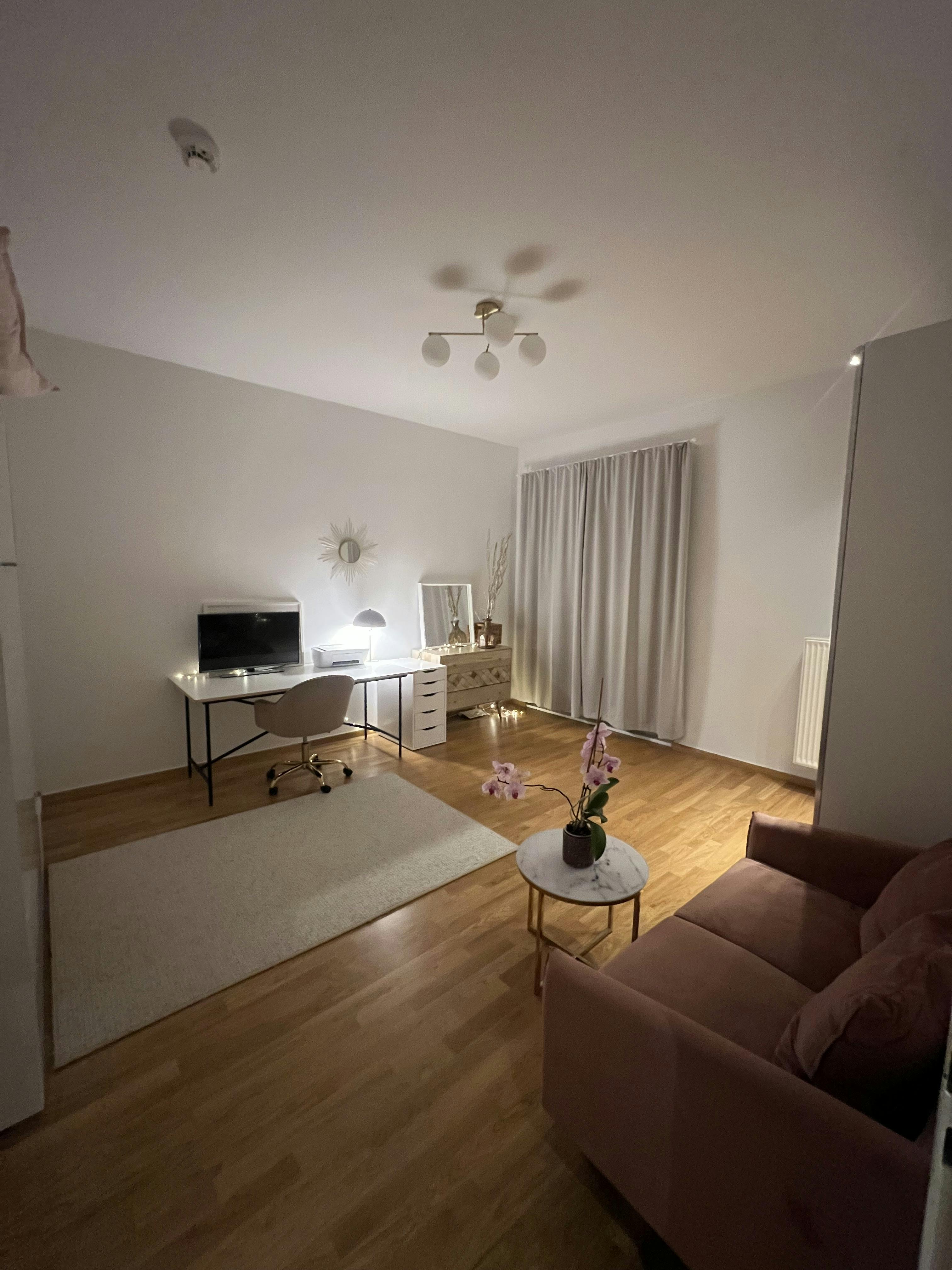 Apartment for rent for €1,100 per month in Berlin, Eldenaer Straße