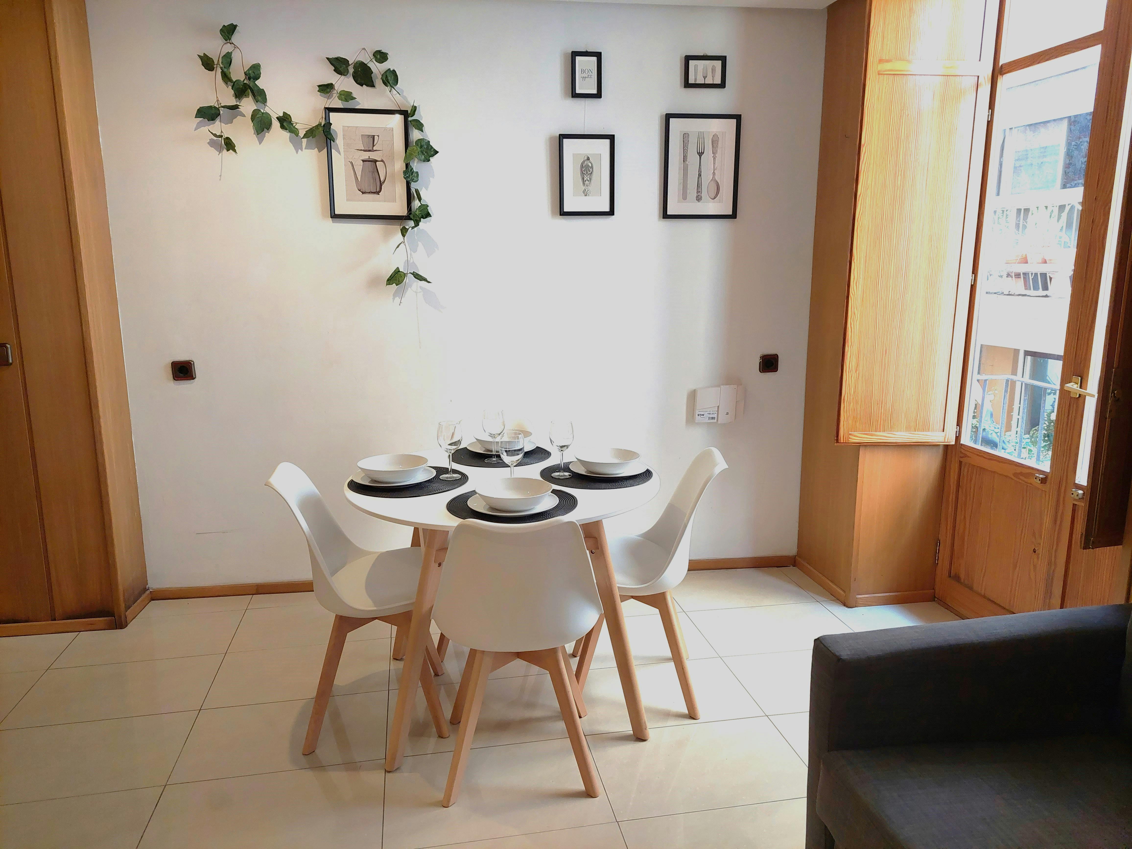 Apartment Valencia, 69m² — photo 2