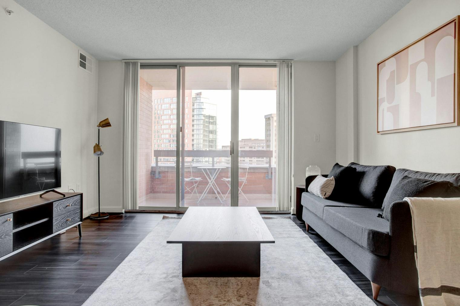 Wohnung zu mieten für $3,881 pro Monat in Bethesda, Cordell Avenue