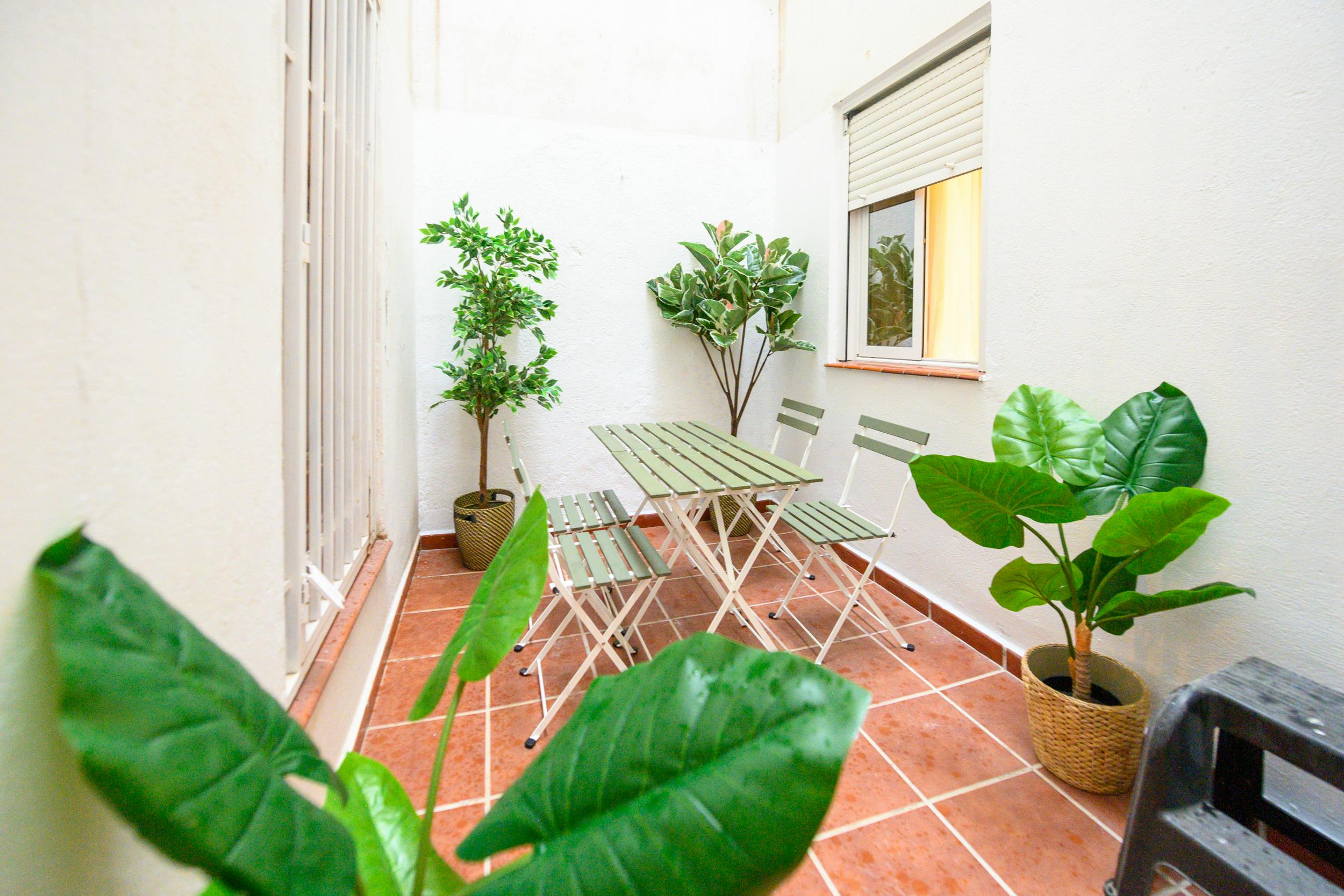 Calle de la Paloma, Madrid preview