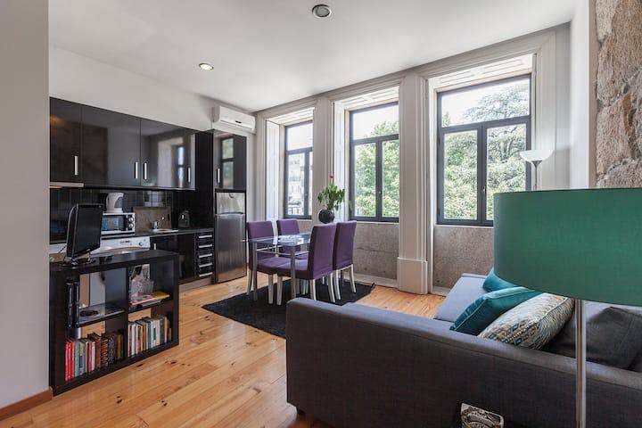 Appartement à louer pour 900 €/mois à Porto, Passeio de São Lázaro