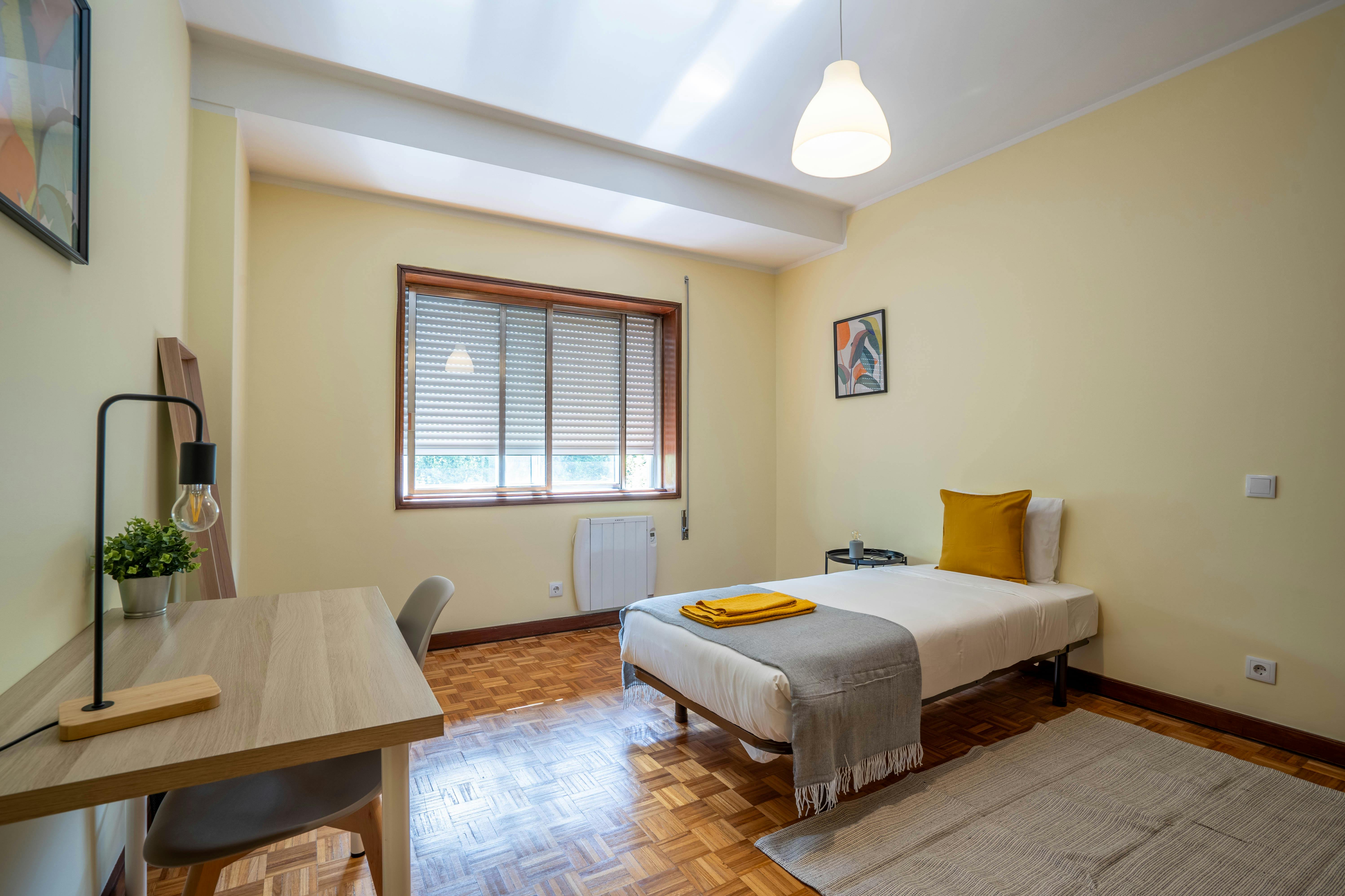 Stanza privata in affitto a 600 € al mese a Porto, Rua do Campo Alegre