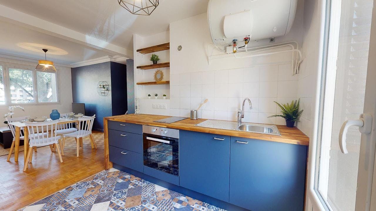 Apartment Vénissieux, 64m² — photo 7
