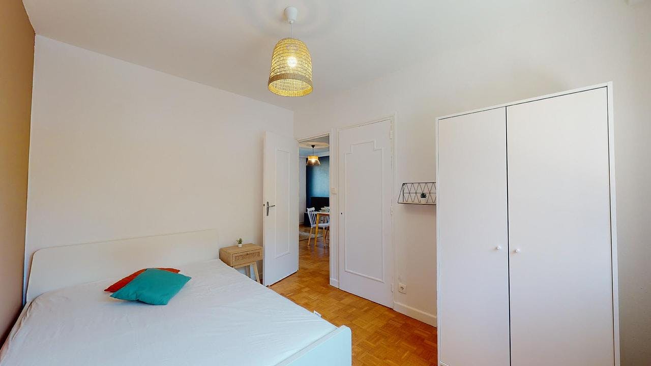 Apartment Vénissieux, 64m² — photo 8