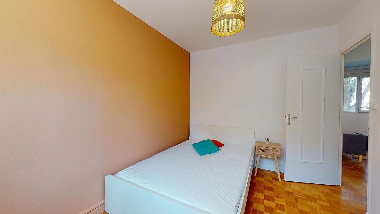 Apartment Vénissieux, 64m² — photo 4