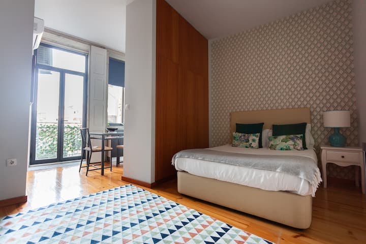 Monolocale in affitto a 800 € al mese a Porto, Passeio de São Lázaro
