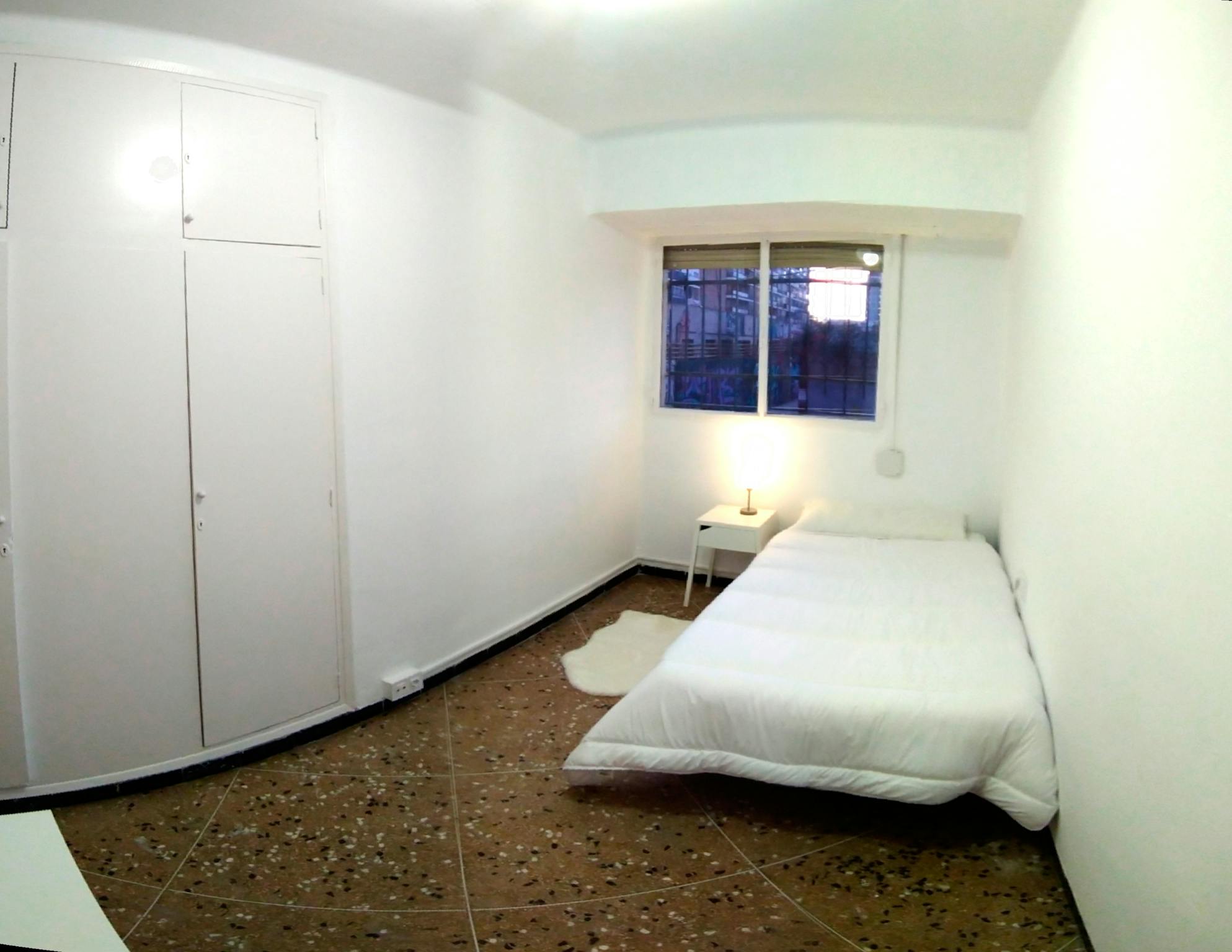 Carrer del Submarí, Valencia preview