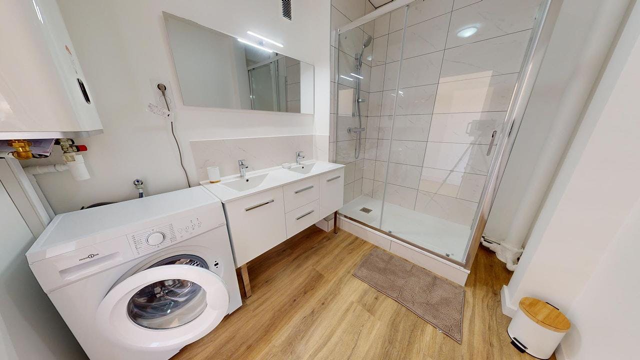 Apartment Lyon, 111m² — photo 11