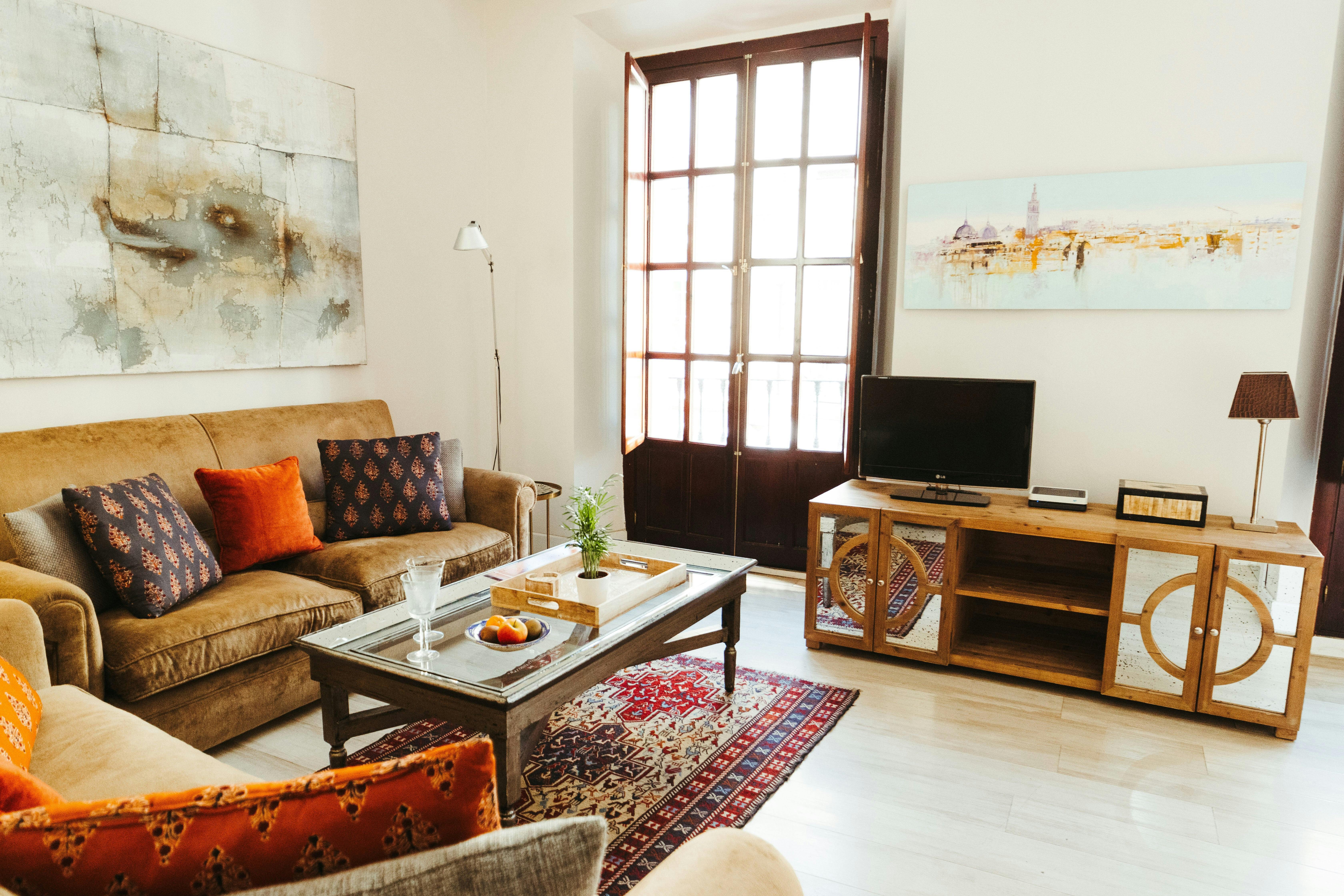 公寓 正在以 €1,800 的月租出租，其位于 Sevilla, Calle Pastor y Landero