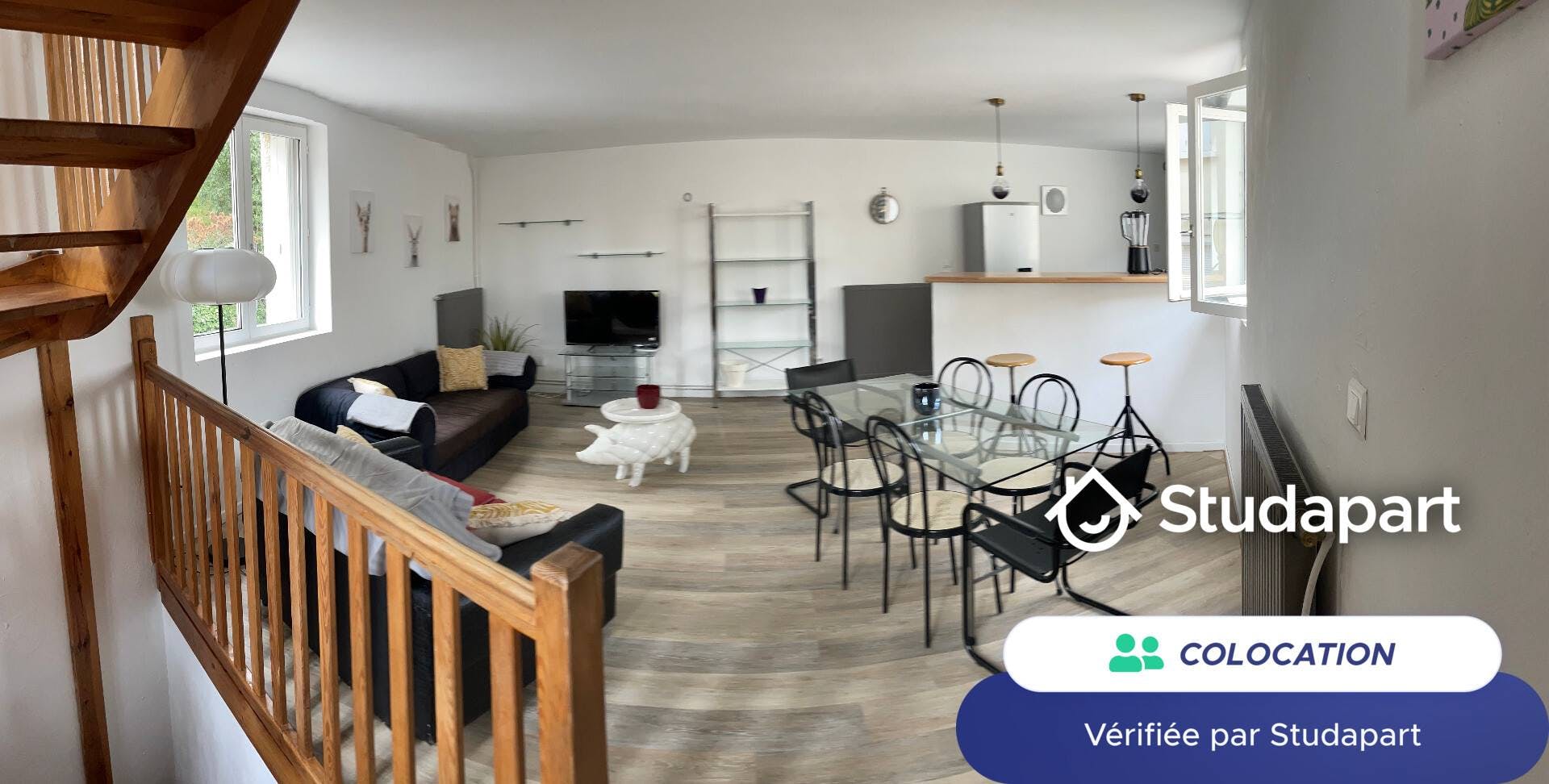 Private room for rent for €335 per month in Saint-Étienne, Rue Henri Gonnard