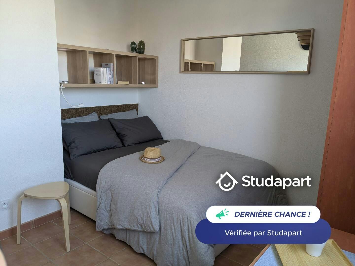 Квартира сдается в аренду за 475 € в месяц в Avignon, Impasse de l'Épi