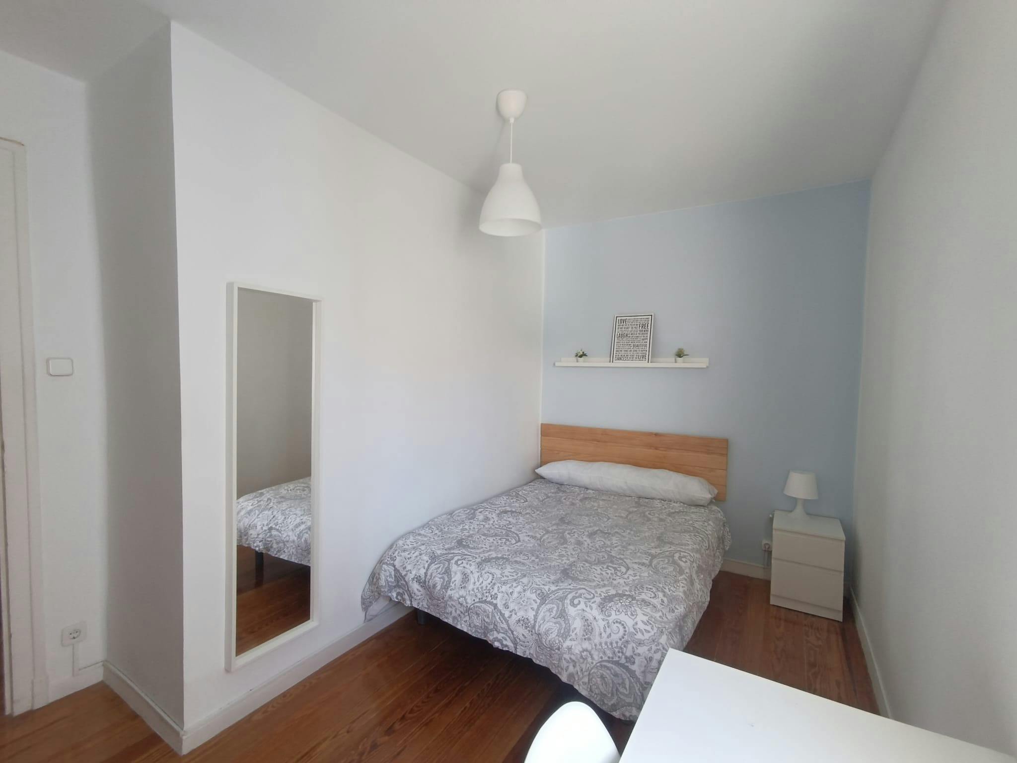 Calle de Sancho El Mayor, Pamplona preview