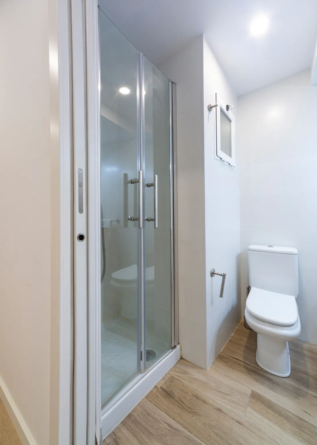3-Bedroom Apartment in Carrer Humanista Furió, Valencia (1545784) ROOM 2