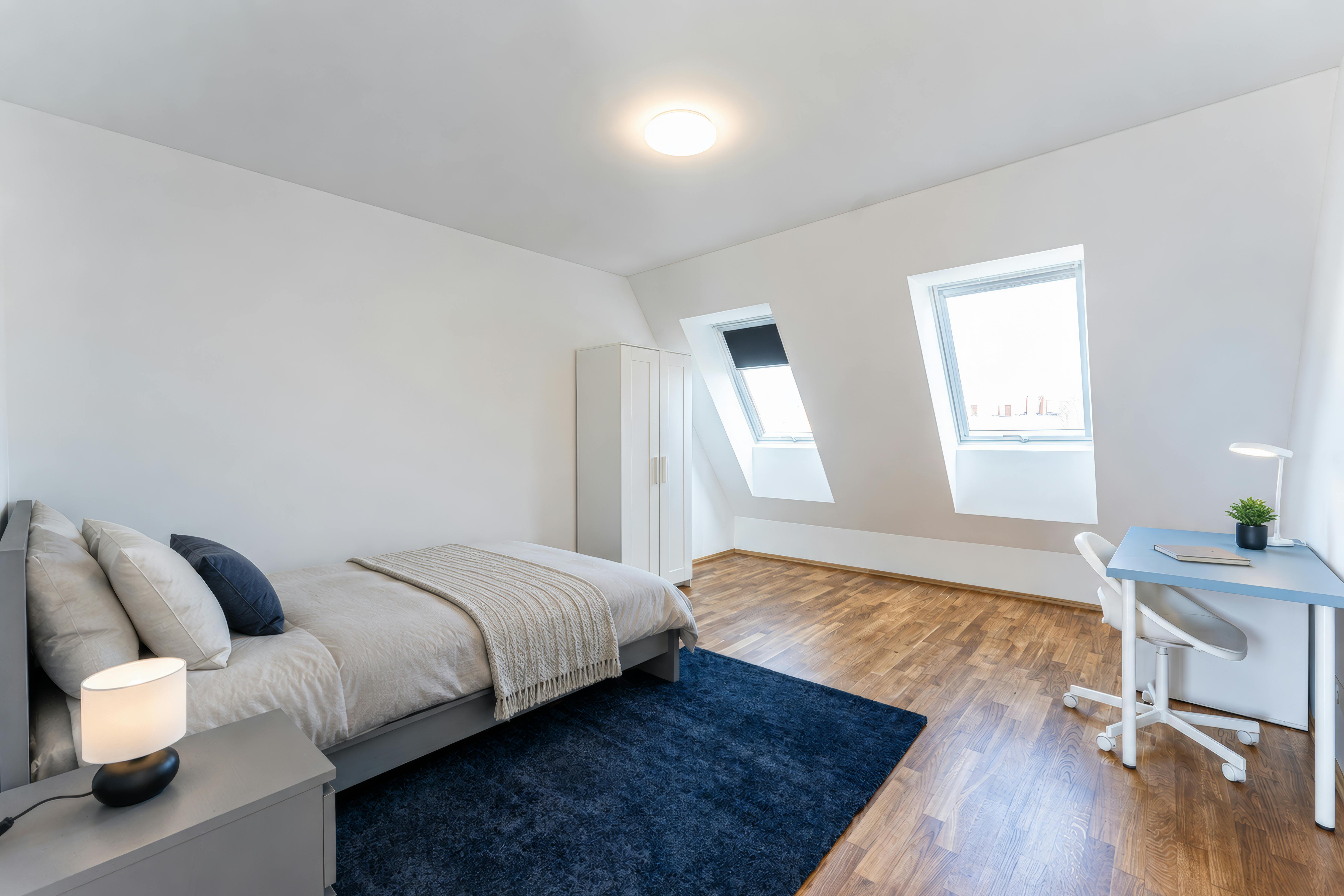 Schnellerstraße, Berlin preview