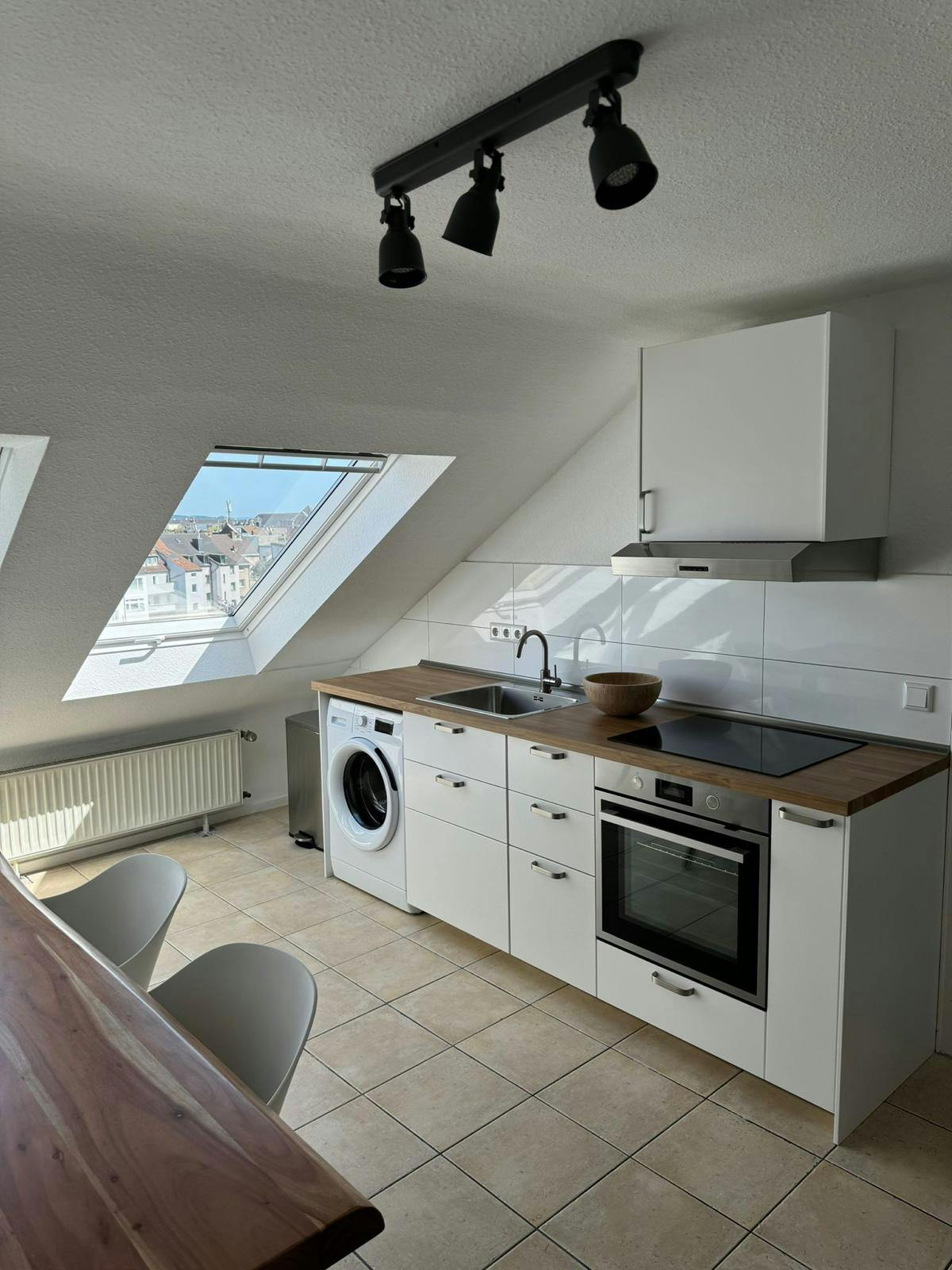 Apartment Düsseldorf, 90m² — photo 1
