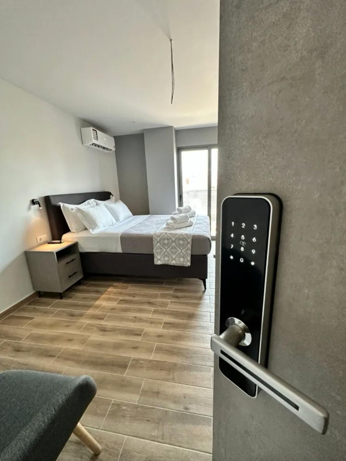 Apartment Aigáleo, 24m² — photo 2