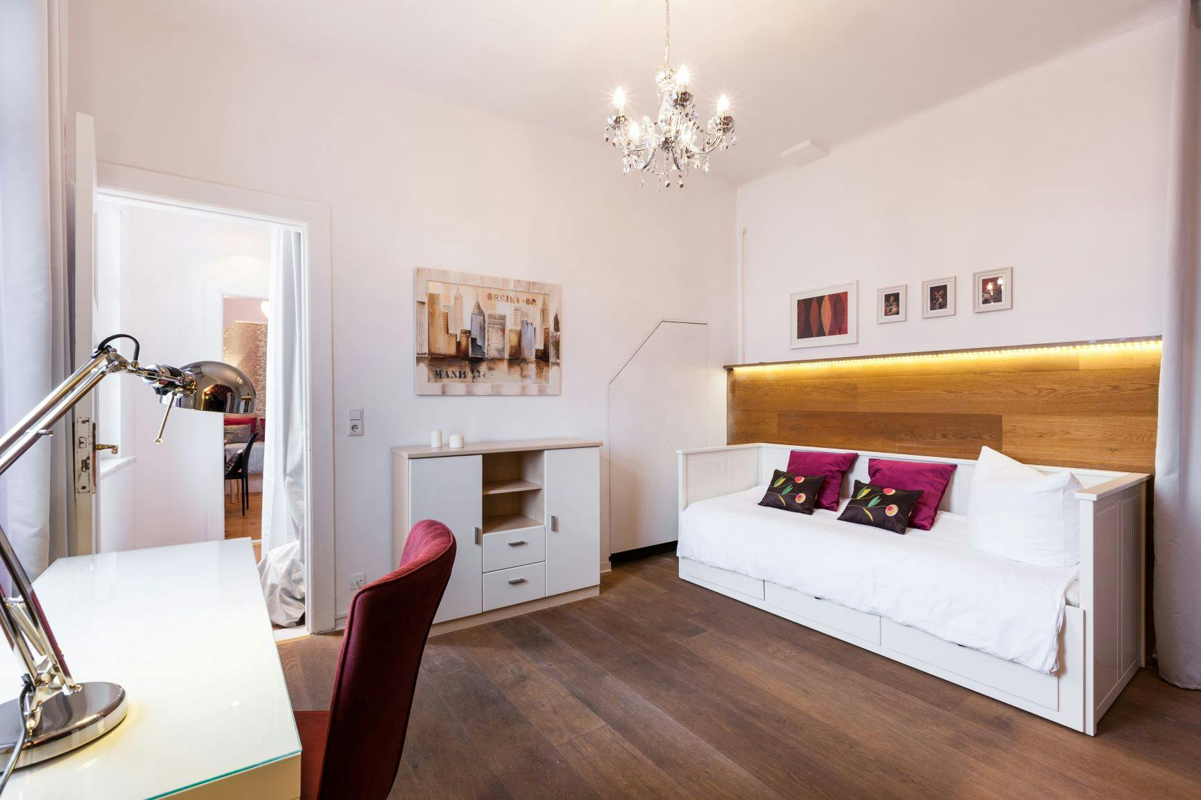 preview gallery tile