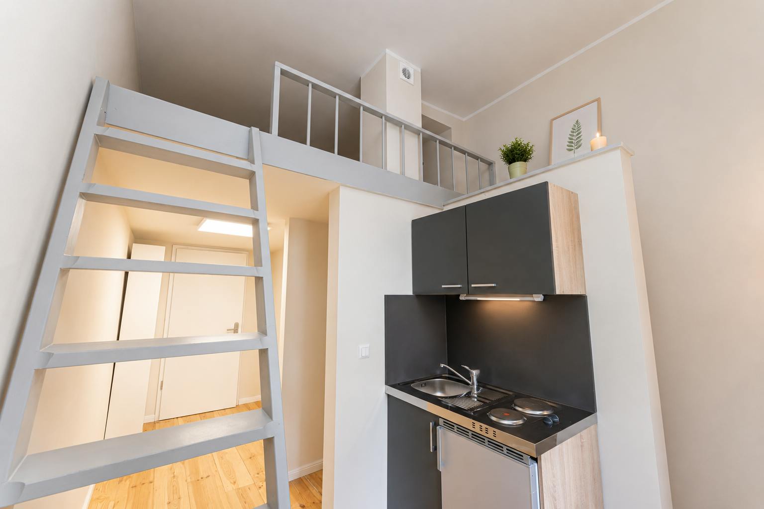 Etta att hyra för 850 € i månaden i Berlin, Leibnizstraße