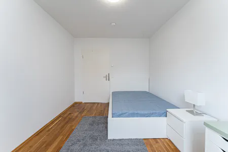 Private room for rent on Schnellerstraße, Berlin