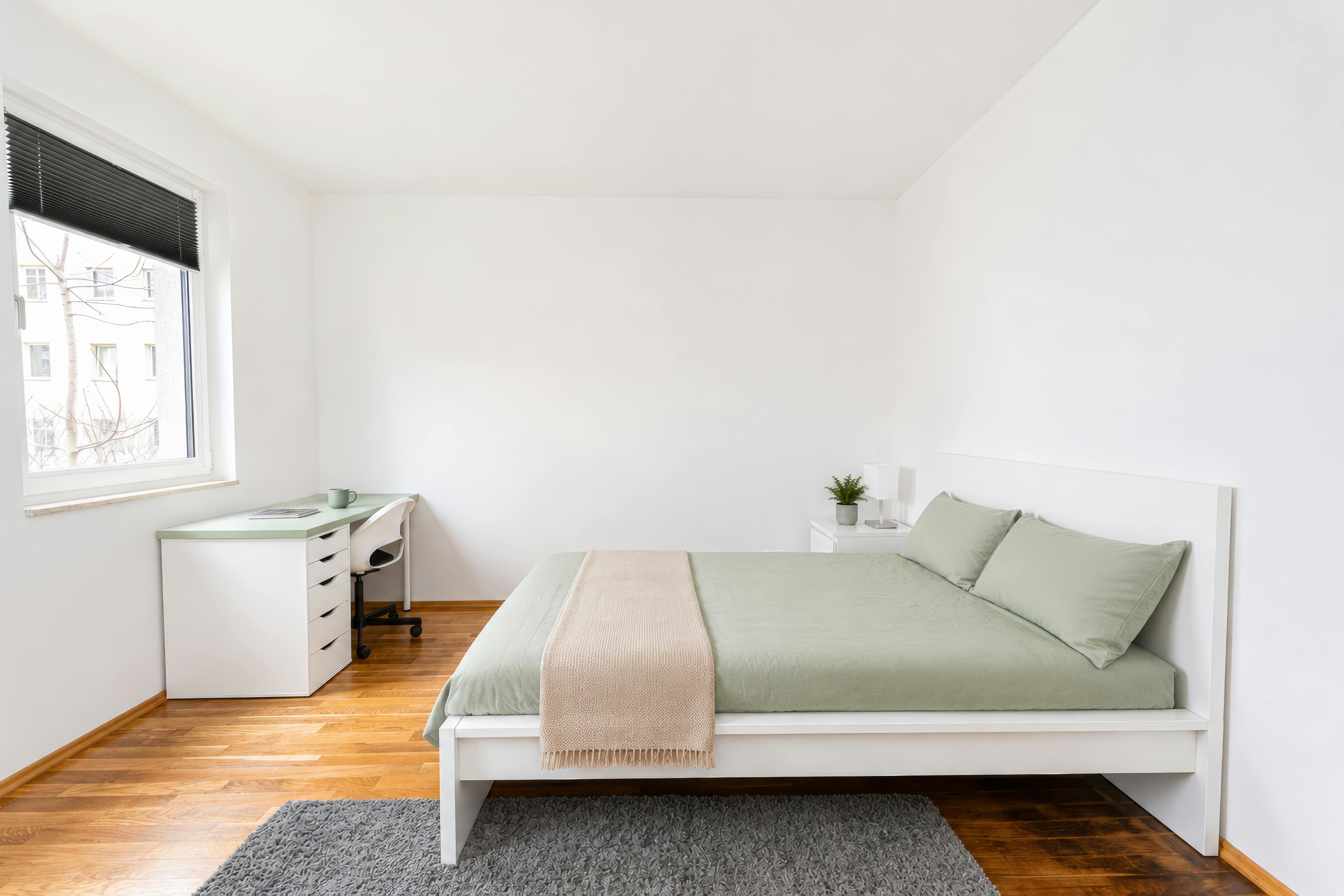 Schnellerstraße, Berlin preview