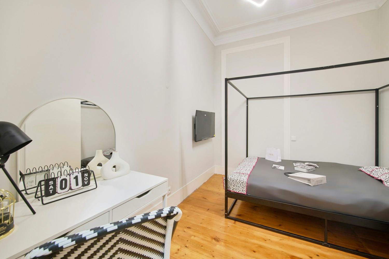 Apartment Lisbon, 1 bed, 16m² — photo 43