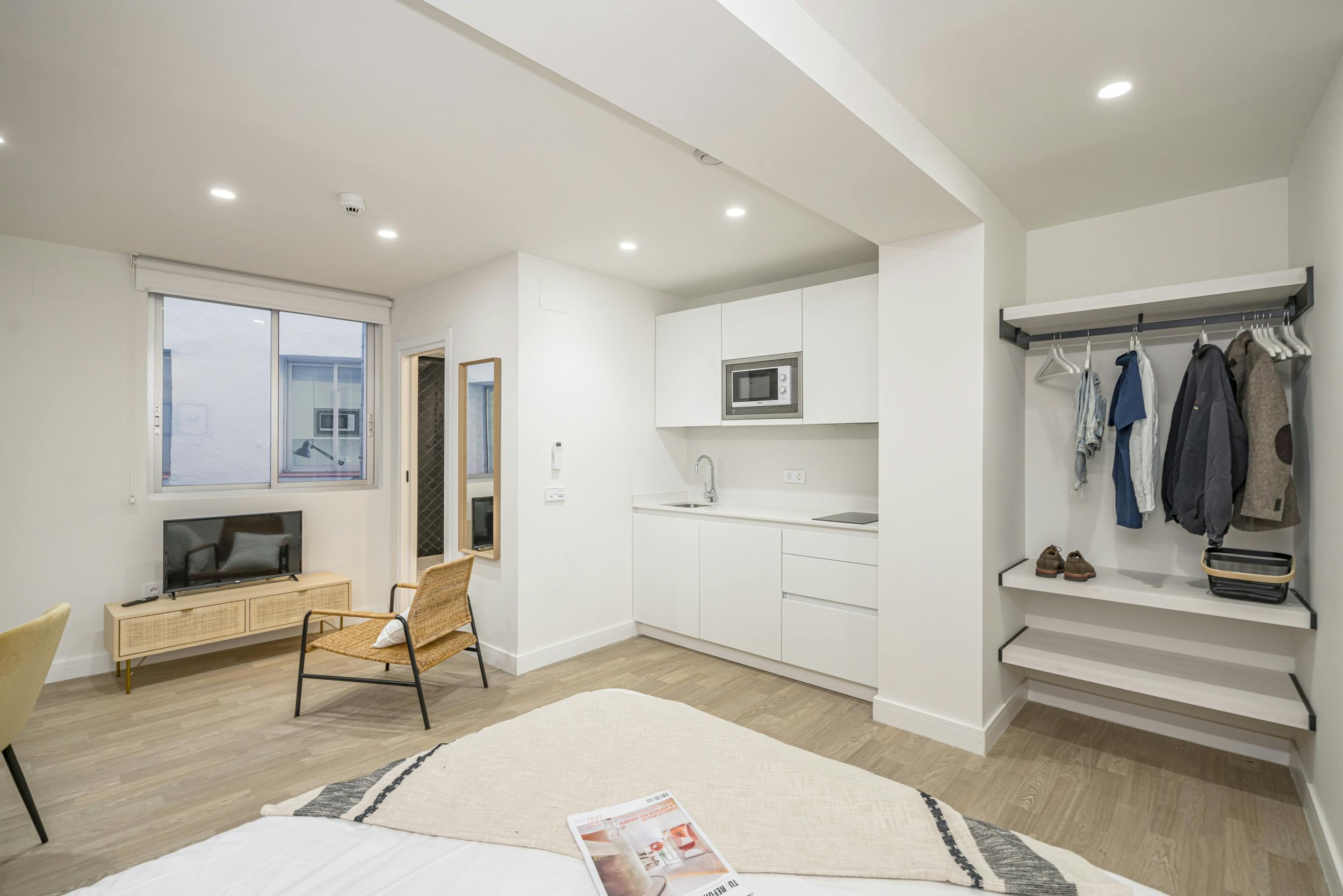 Private room for rent for €1,400 per month in Málaga, Calle San Juan