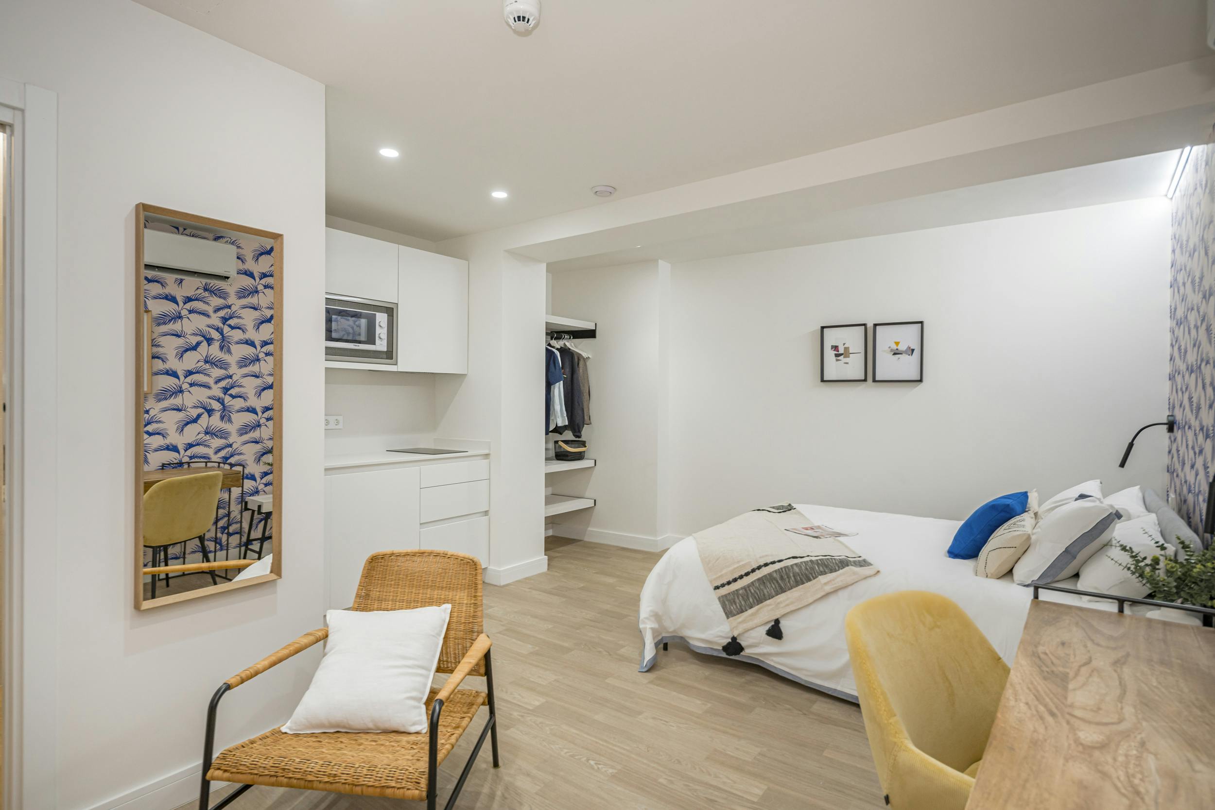 preview gallery tile