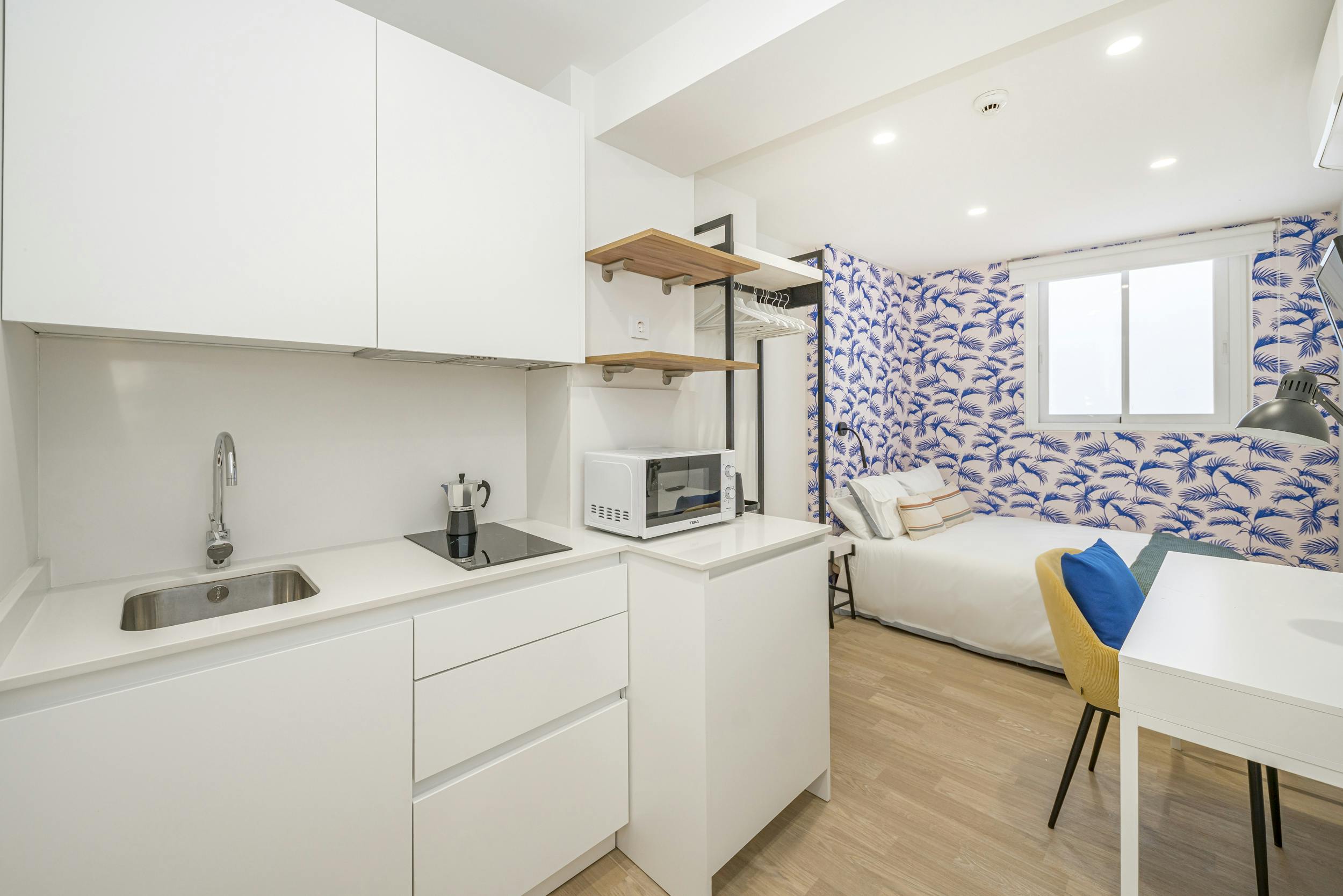 Private room for rent for €1,000 per month in Málaga, Calle San Juan