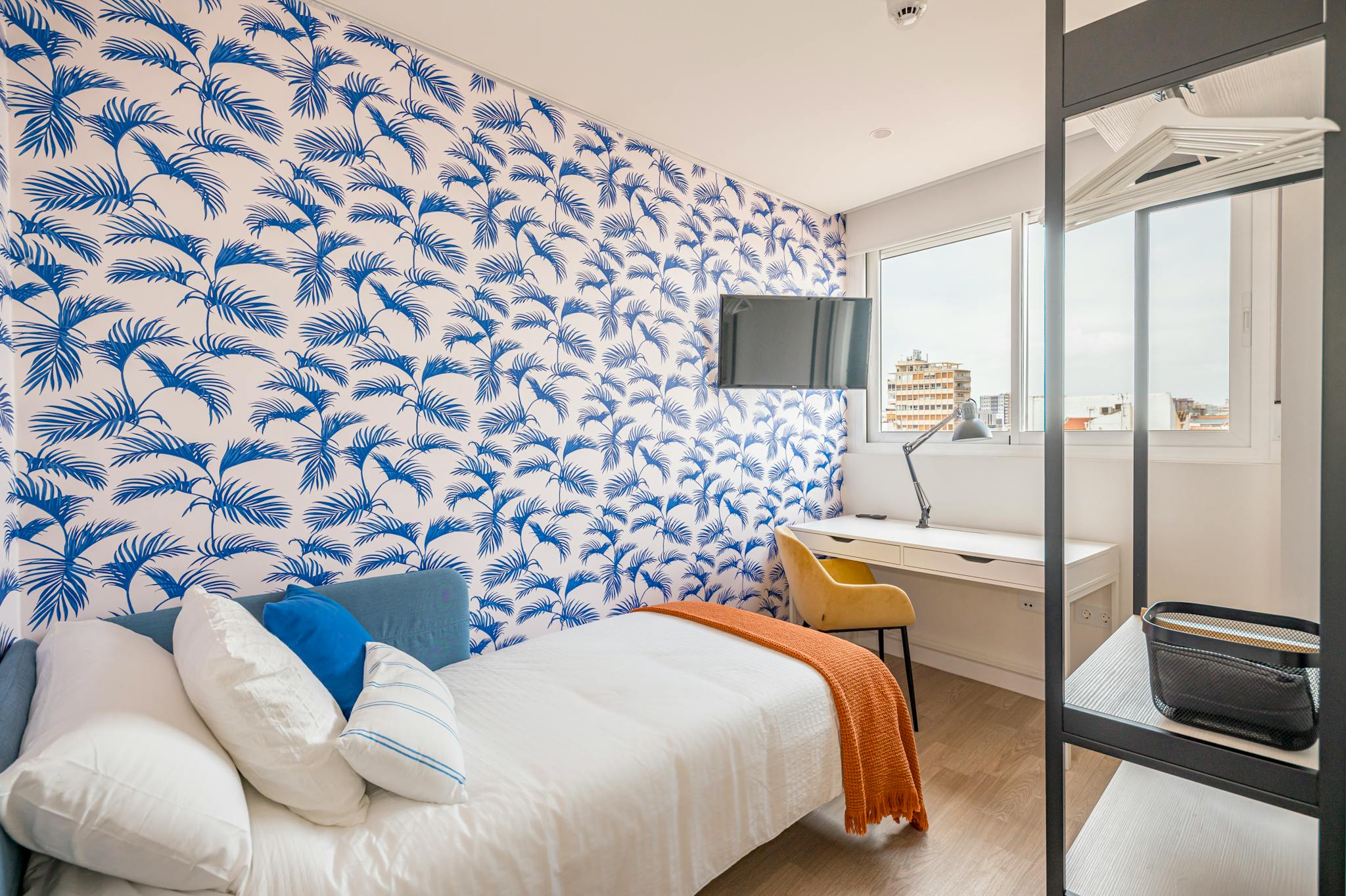 Calle San Juan, Málaga preview