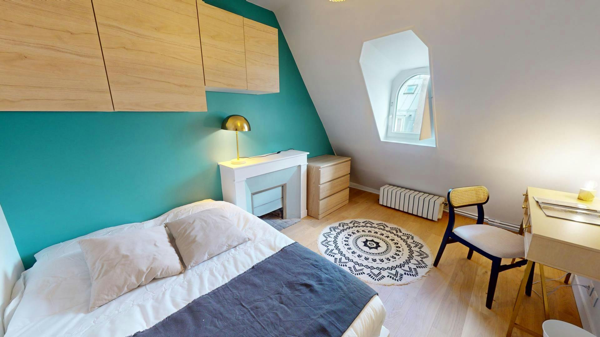 Apartment Paris, 1 bed, 10m² — photo 1
