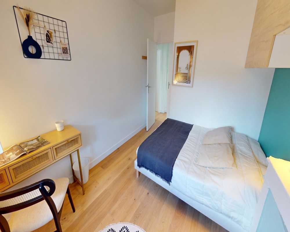 Private room in Rue de Penthièvre, Paris (1546562) ROOM