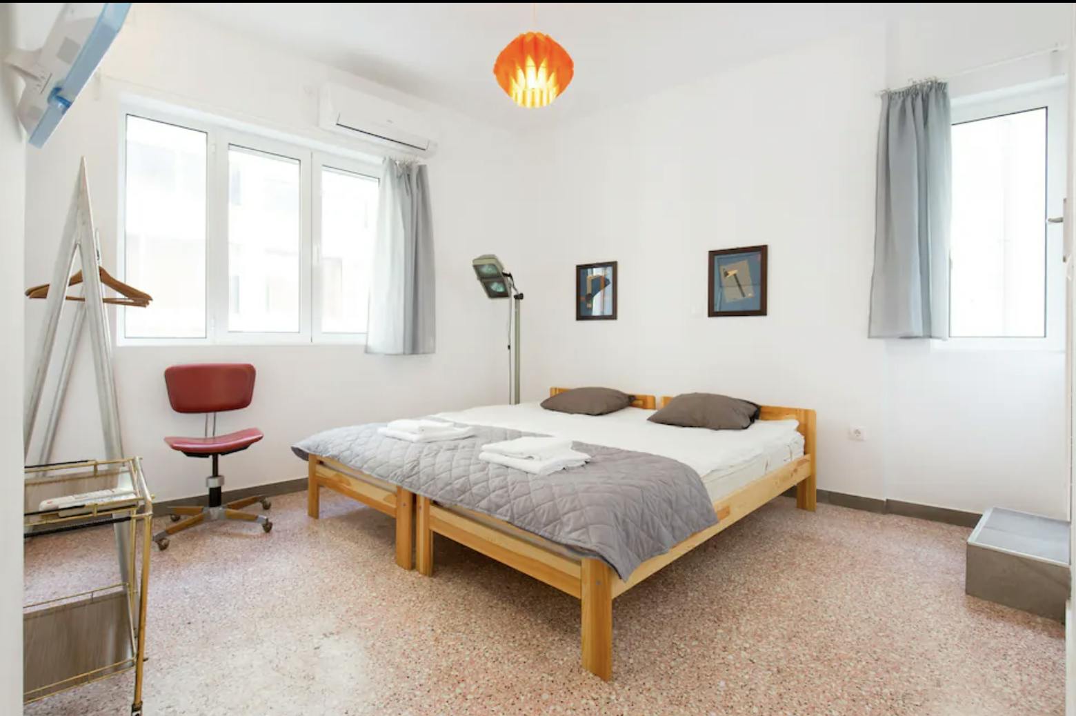 Private room for rent for €550 per month in Athens, Avramiotou