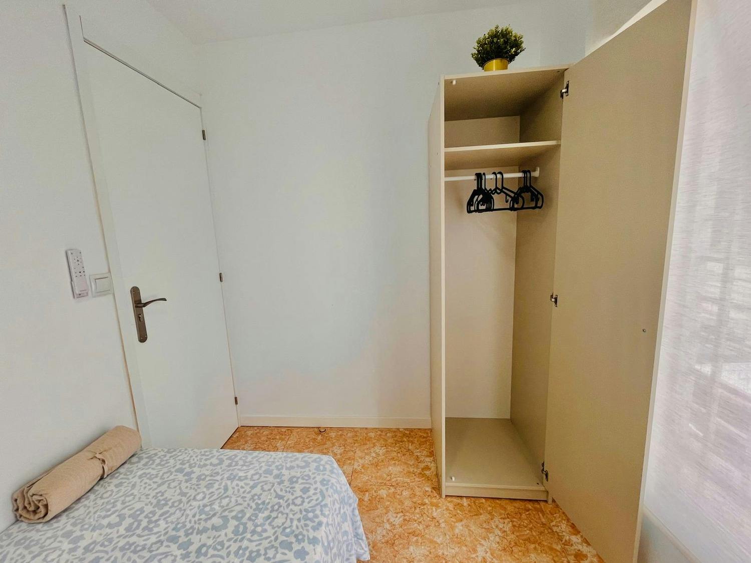 Apartment Madrid, 1 bed, 7m² — photo 4