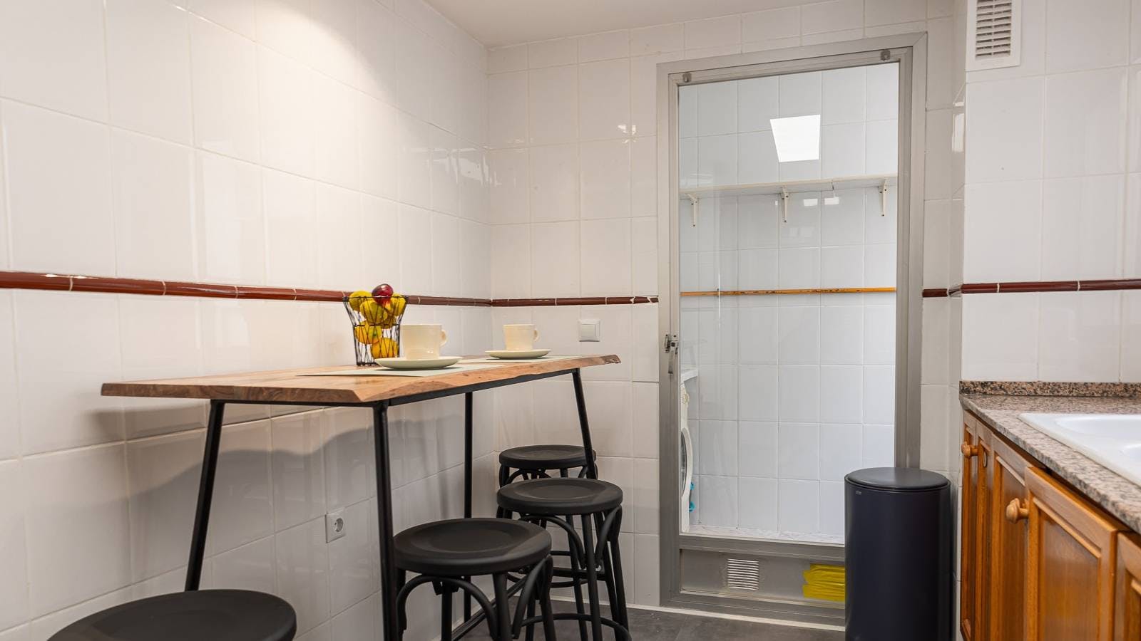 Apartment Valencia, 1 bed, 16m² — photo 5