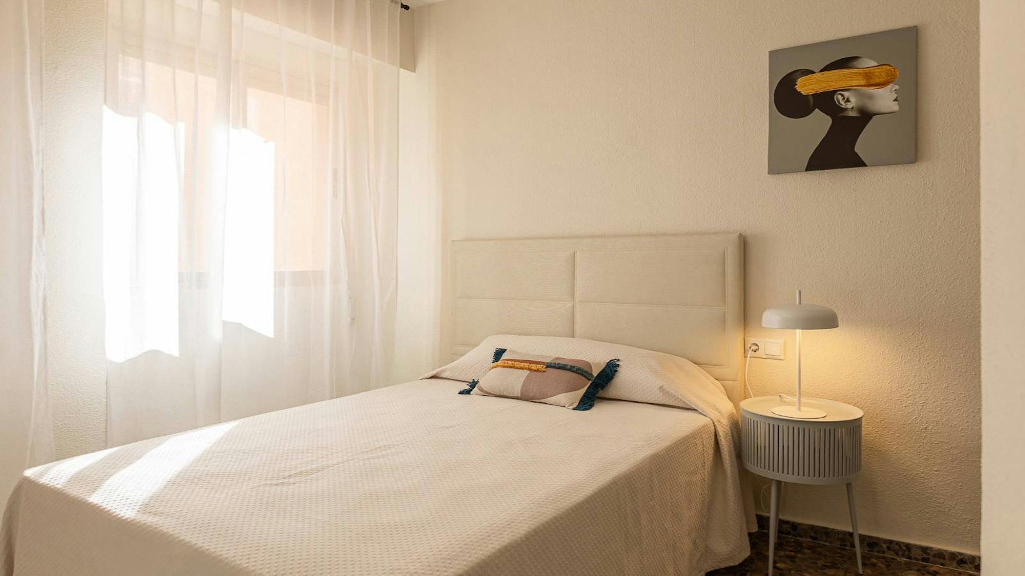 Carrer Actor Llorens, Valencia preview